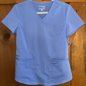 Scrubology Women's Short Sleeve V-Neck Scrub Top - Light Blue